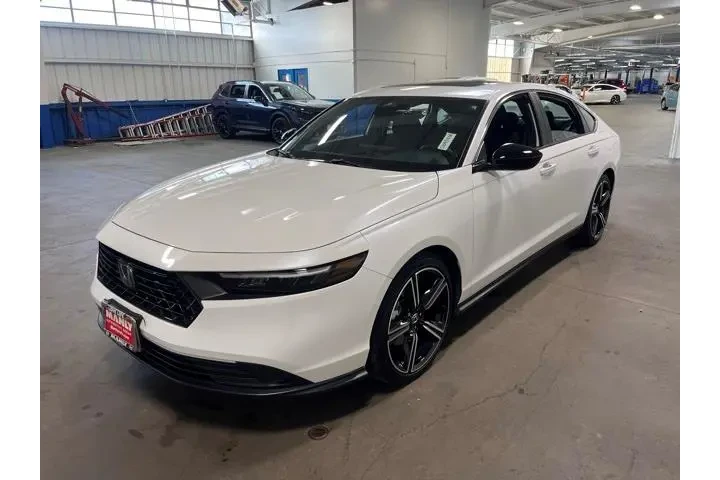 $31878 : Honda Accord Hybrid 2025 Spo image 7