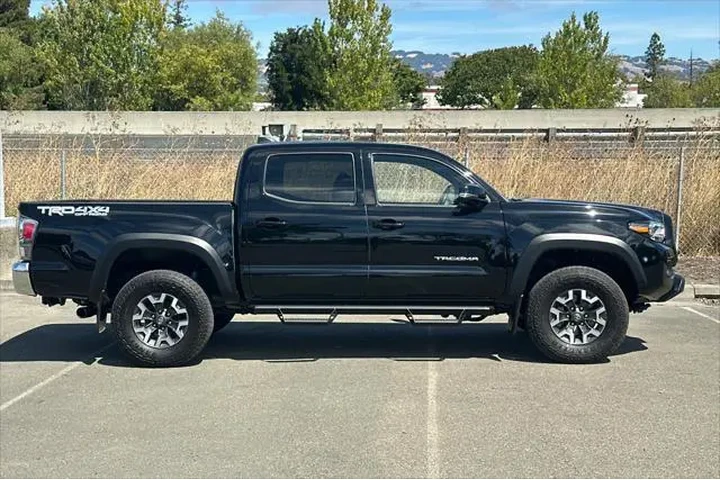 $39990 : Toyota Tacoma 2023 4x4 TRD P image 3