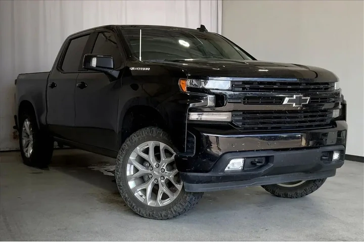 $32991 : Chevrolet Silverado 1500 202 image 1