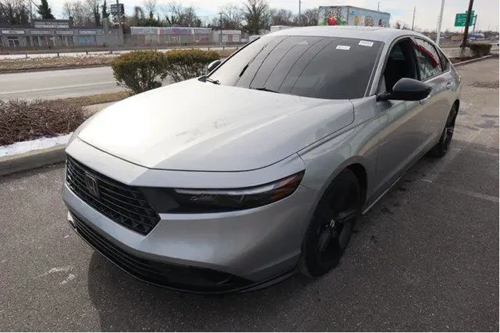 $25234 : Honda Accord Hybrid 2024 Spo image 9