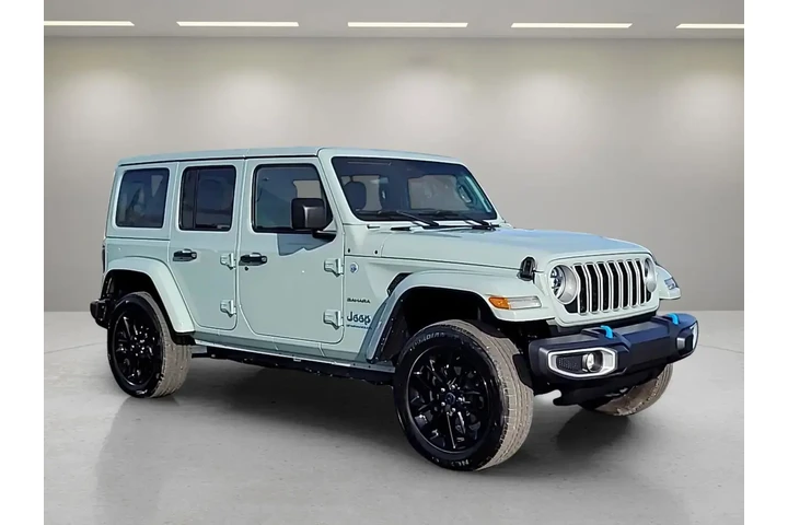 $33990 : Jeep Wrangler 2024 4x4 Sahar image 1