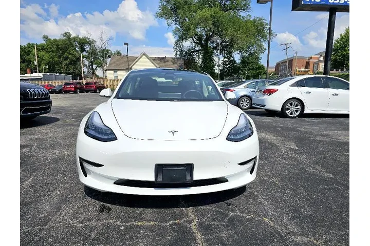 $18500 : 2020 Model 3 Standard Range P image 2