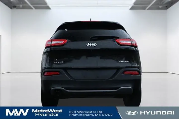 $13649 : Jeep Cherokee 2015 4x4 Limit image 6