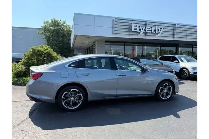 $18531 : Chevrolet Malibu 2023 LT 4dr image 6