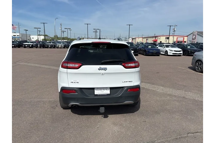 $10990 : 2015 Cherokee Limited image 6
