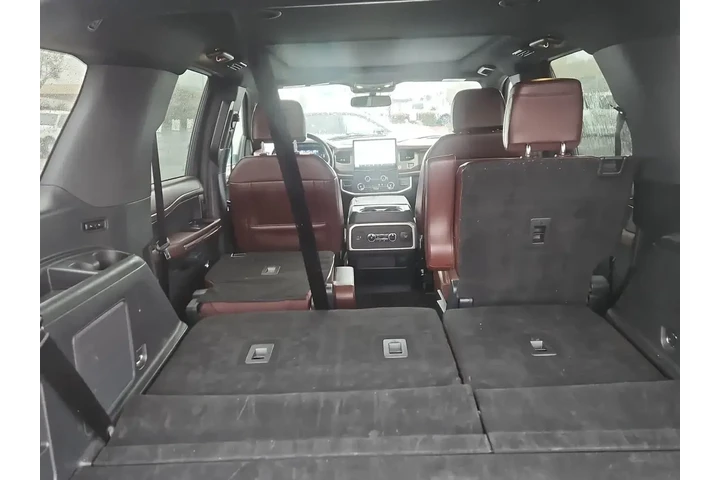 $34000 : Ford Expedition 2023 4x2 Lim image 10