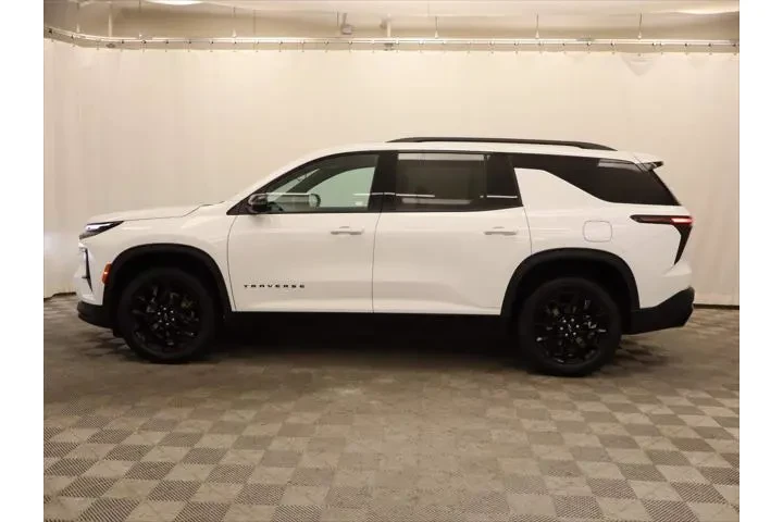 $38899 : Chevrolet Traverse 2025 4X4 image 2
