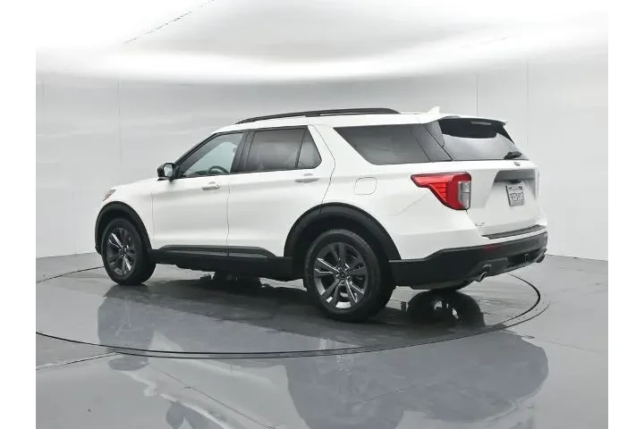 $34200 : Ford Explorer 2023 AWD XLT 4 image 7