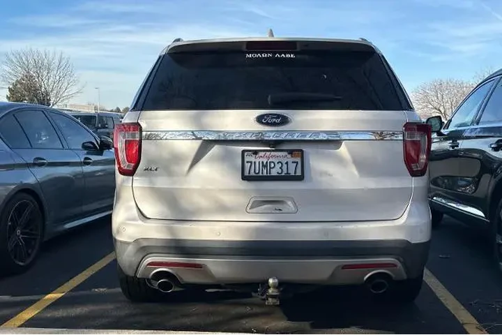 $12995 : Ford Explorer 2016 XLT 4dr S image 4