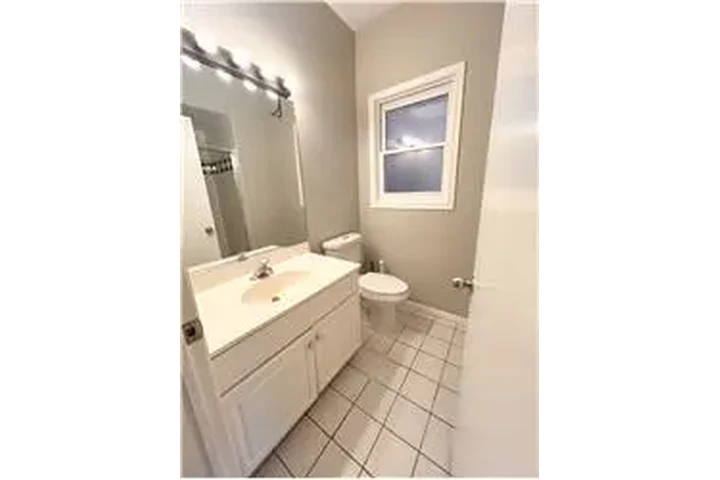 $2925 : Rental property with 3 bedro image 9