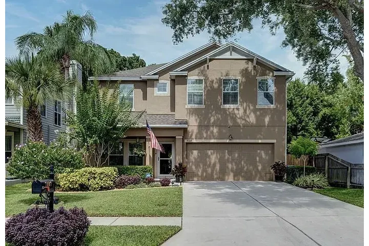 $2250 : HOUSE RENT IN TAMPA FLORIDA ! image 3