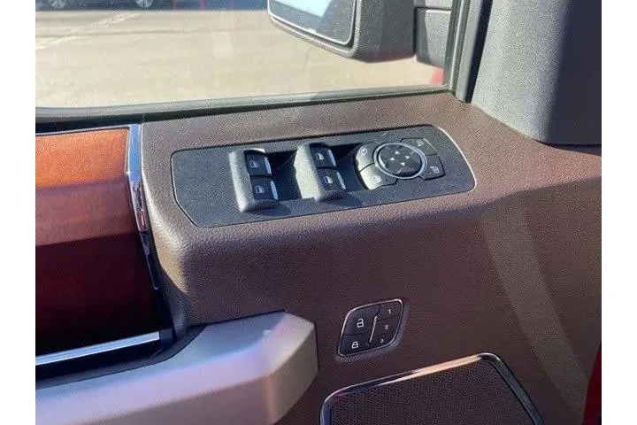 $32992 : Ford F-150 2020 4x4 King Ran image 7