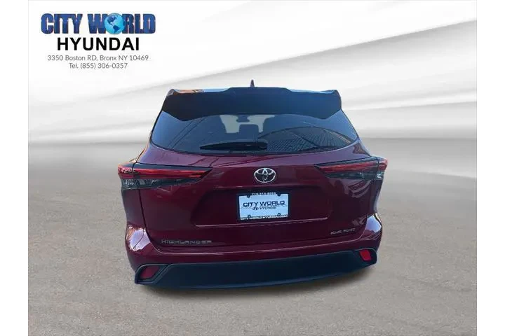 $29966 : Toyota Highlander 2021 AWD X image 4