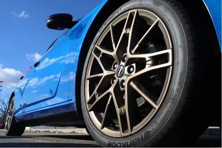 $20867 : Nissan Altima 2025 2.5 SR 4d image 9