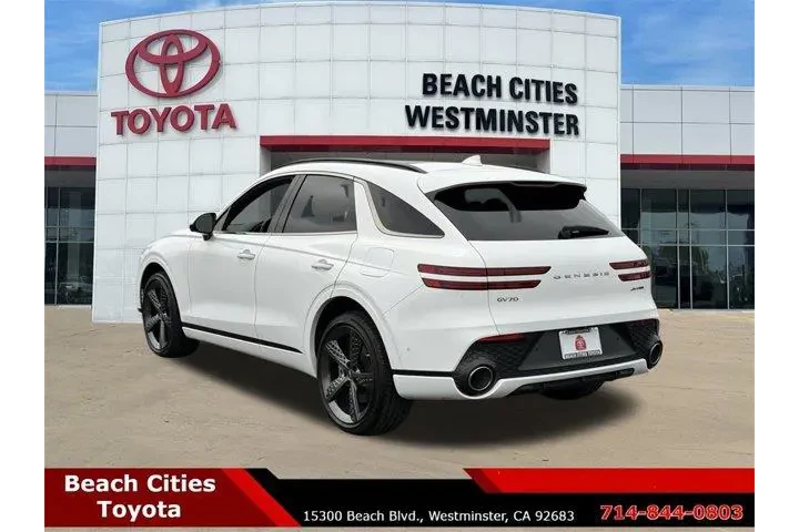 $37912 : Genesis GV70 2022 AWD 3.5T S image 8