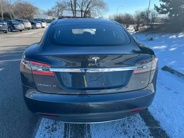 $20995 : 2015 Model S 90D image 6