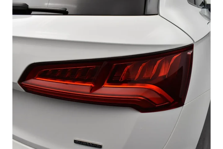 $19218 : Audi Q5 2020 AWD quattro Pre image 7