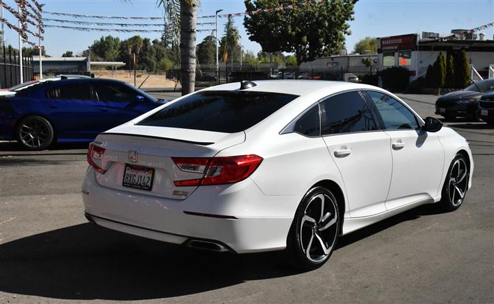 $24965 : Accord Sedan Sport SE image 8