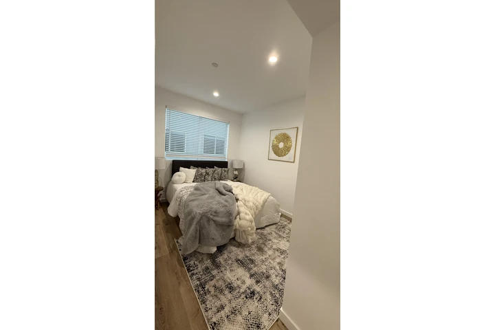 $4350 : NorthHollywood TownHouse 91605 image 7