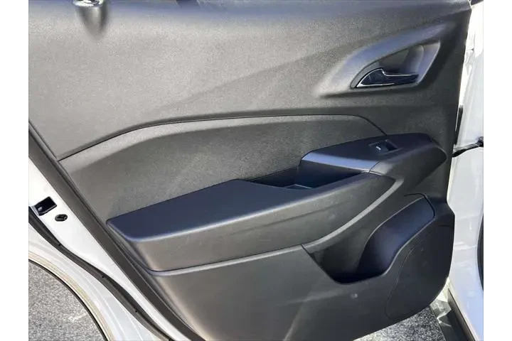 $25995 : Chevrolet Trax 2025 RS 4dr C image 10