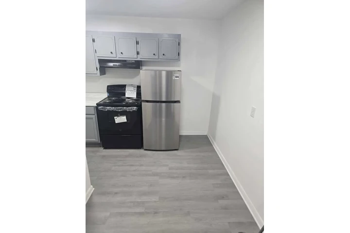 $1250 : Your home image 2