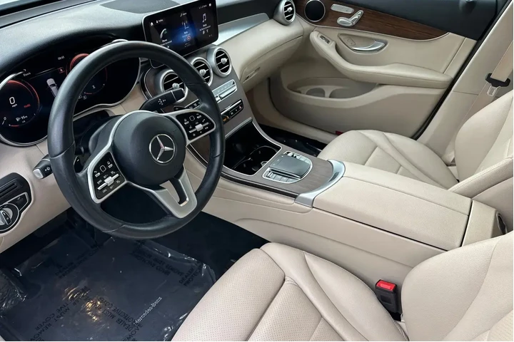$25228 : Mercedes-Benz GLC 2022 GLC 3 image 9