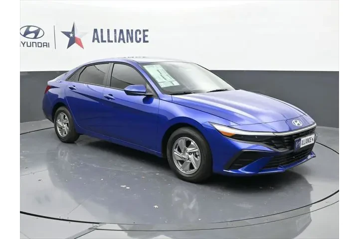 $19945 : Hyundai ELANTRA 2025 SE 4dr image 10