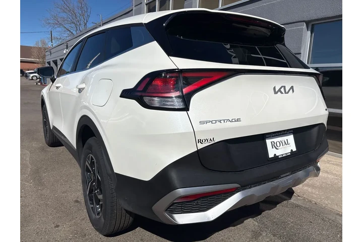 $22995 : 2025 Sportage LX image 4