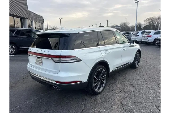 $29985 : Lincoln Aviator 2020 AWD Res image 7