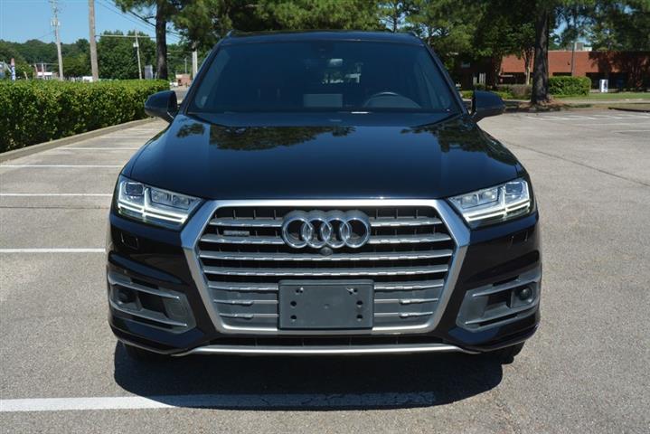 2017 Q7 2.0T quattro Premium image 3