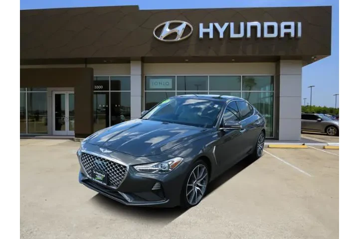 $31991 : Genesis G70 2020 AWD 3.3T 4d image 1