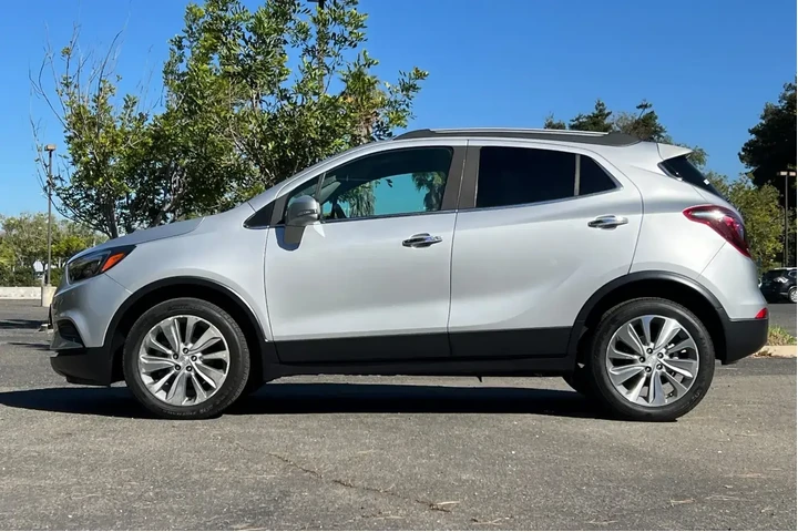 Buick Encore 2018 Preferred image 6