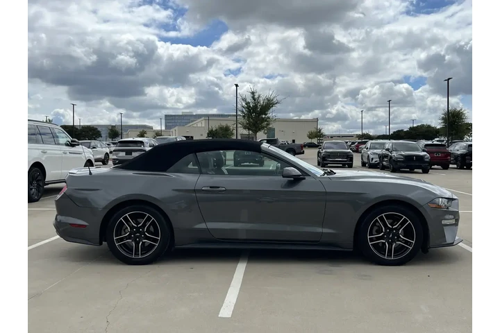 $17499 : Ford Mustang 2021 EcoBoost P image 10