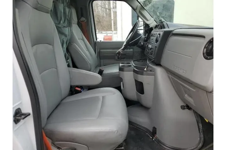 $13990 : 2019 E-Series E-450 SD image 6