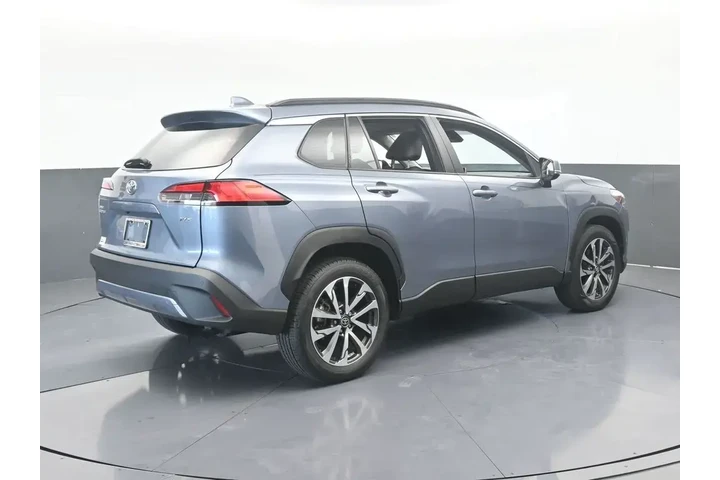 $22982 : Toyota Corolla Cross 2022 XL image 6