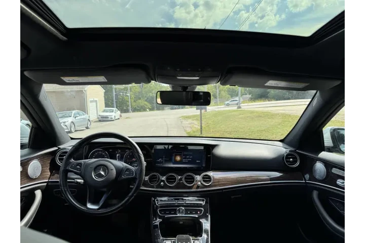 $15999 : 2017 Mercedes-Benz E-Class E image 9