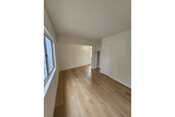 $1650 : Apartamento de 1 Recamara image 3