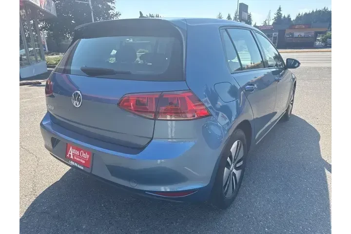 $7499 : Volkswagen e-Golf 2016 SE 4d image 5