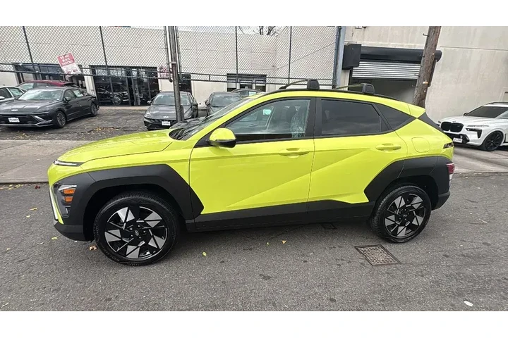 $24475 : Hyundai KONA 2024 AWD SEL 4d image 3
