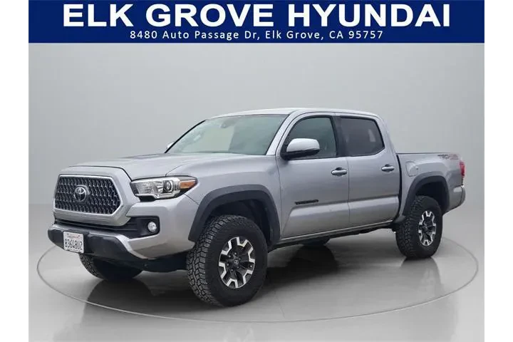 $32993 : Toyota Tacoma 2019 4x4 TRD P image 1