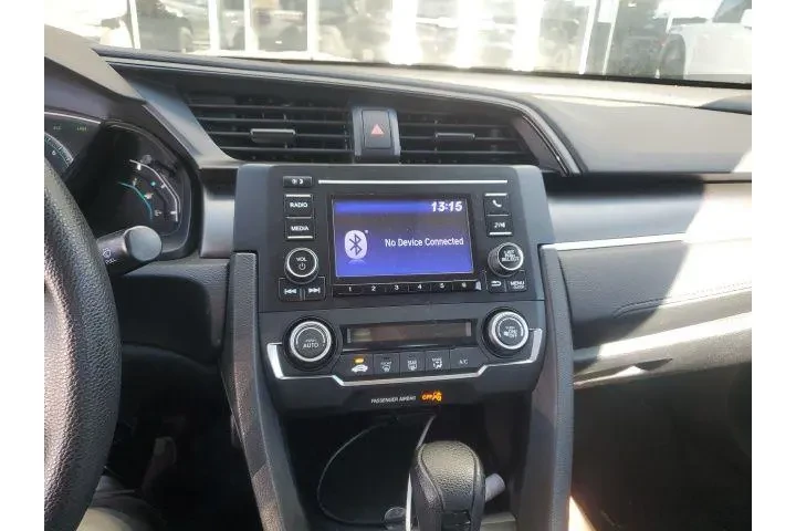 $16633 : Honda Civic 2020 LX 4dr Seda image 4