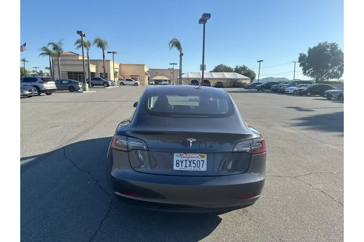 $19998 : Tesla Model 3 2018 Mid Range image 7