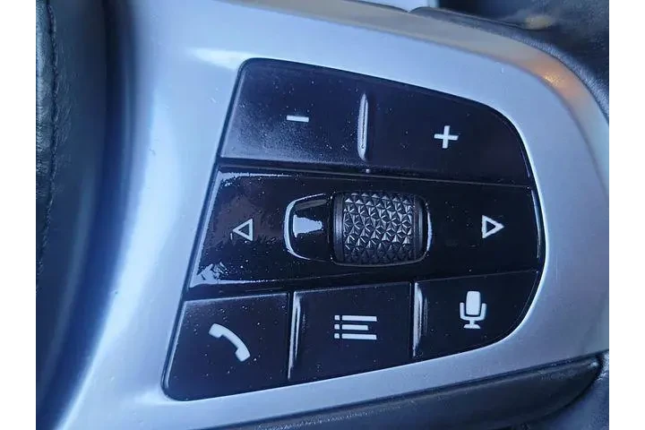 $24332 : BMW 3 Series 2021 330e 4dr S image 9