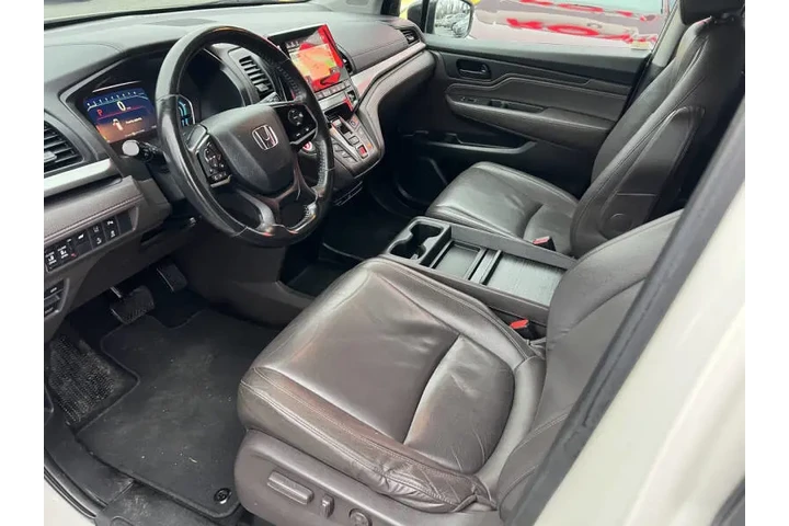 $14500 : 2018 Odyssey Touring image 8