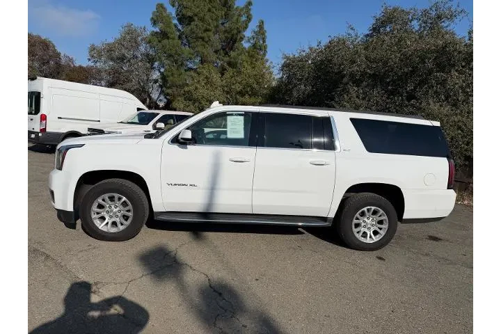 $29500 : GMC Yukon XL 2019 4x2 SLT 4d image 2