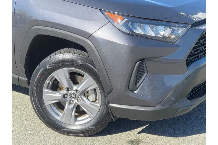 $32900 : Toyota RAV4 Hybrid 2022 AWD image 9