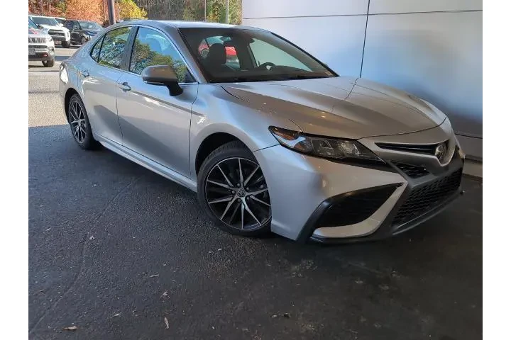 $25334 : Toyota Camry 2024 SE 4dr Sed image 2