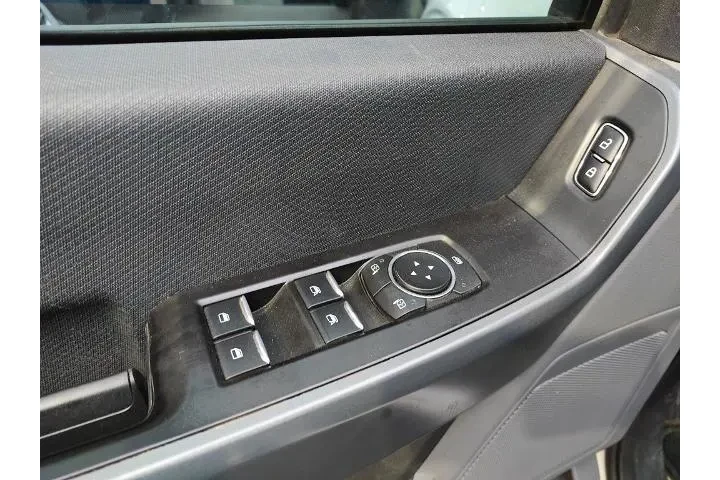 $33554 : Ford F-150 2022 4x4 XL 4dr S image 7