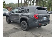 $39491 : Toyota 4Runner 2025 4x2 SR5 thumbnail