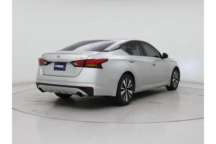 $16998 : Nissan Altima 2019 2.5 SV 4d image 8